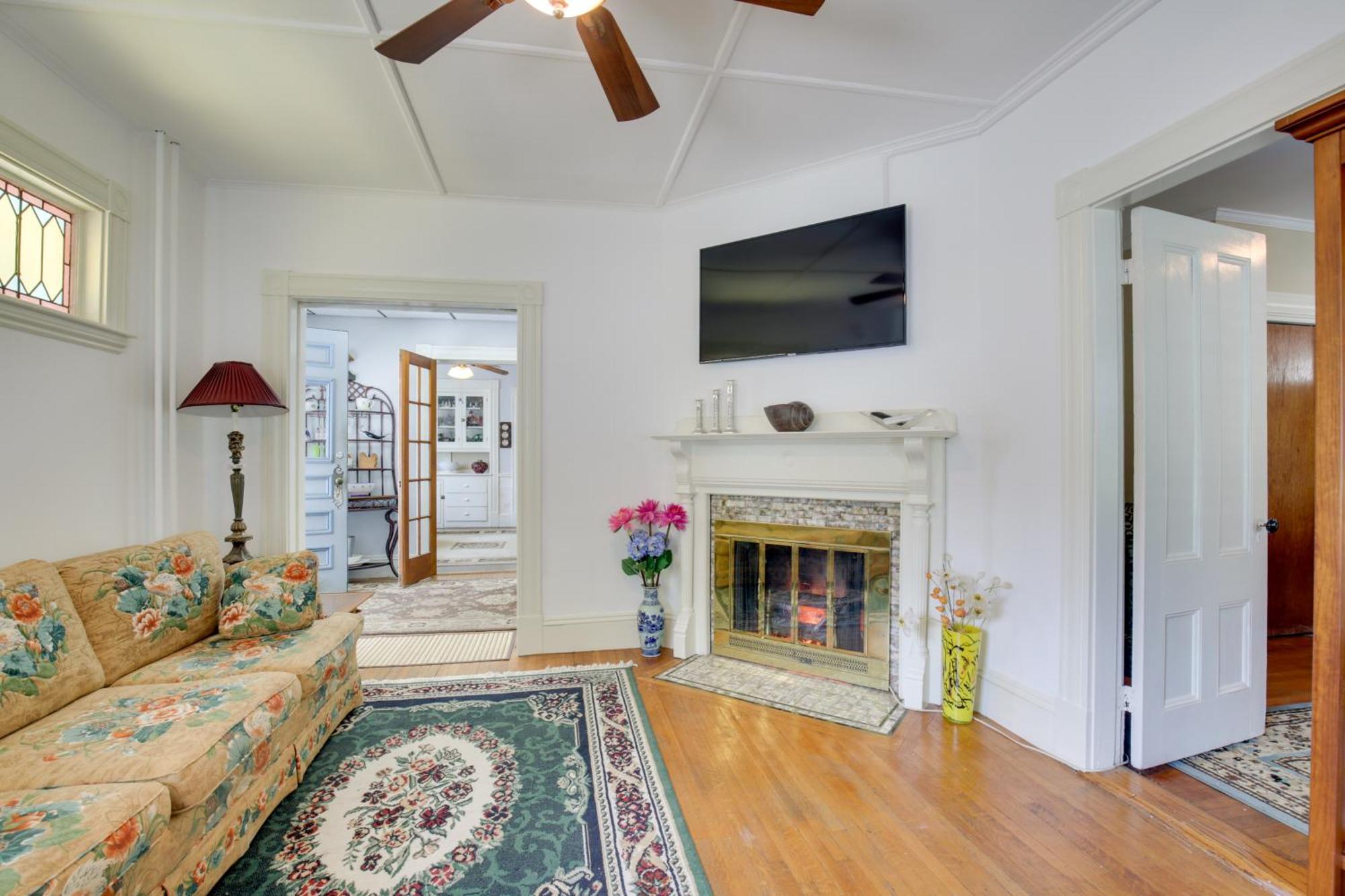 Quaint Beverly Townhome Walk To Beach And Downtown! 外观 照片